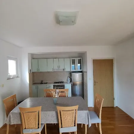 Apartment Moso *