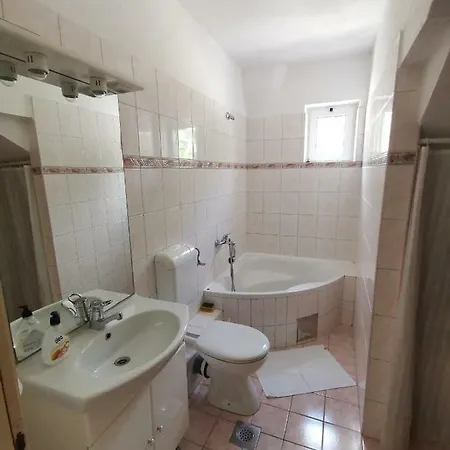 Moso Apartment